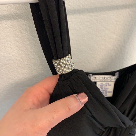 BLACK DRESS - Picture 5 of 7